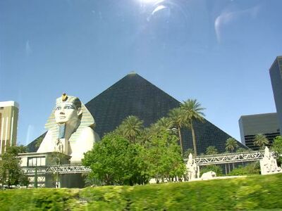 luxor.jpg