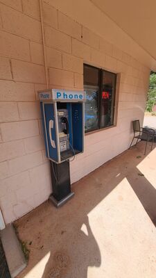 A real working pay phone at the vistors center
